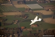 Old timer vliegtuig gespot uit de heteluchtballon